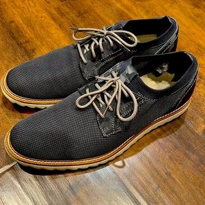 Johnston & Murphy - Duncan Knit Plain Toe. Navy Knit/ Camo-Embossed Leather.